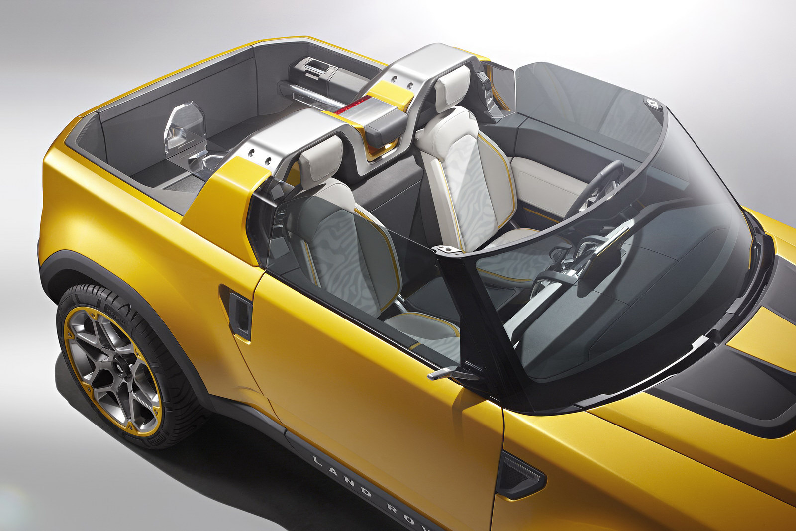 Land Rover DC100 Concept
