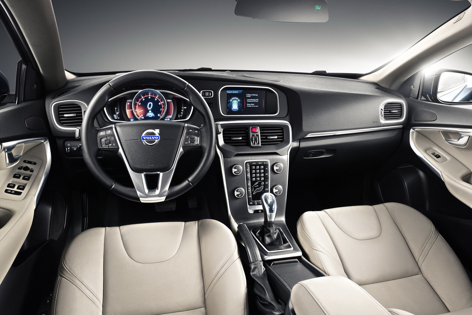 2013 Volvo V40 interior