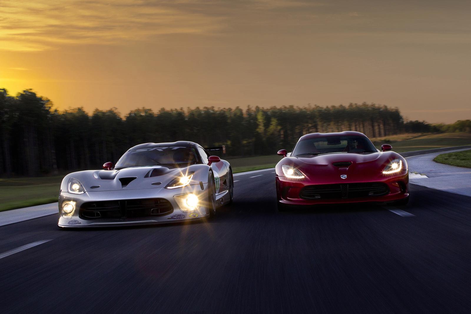2013 Dodge Viper SRT GTS-R