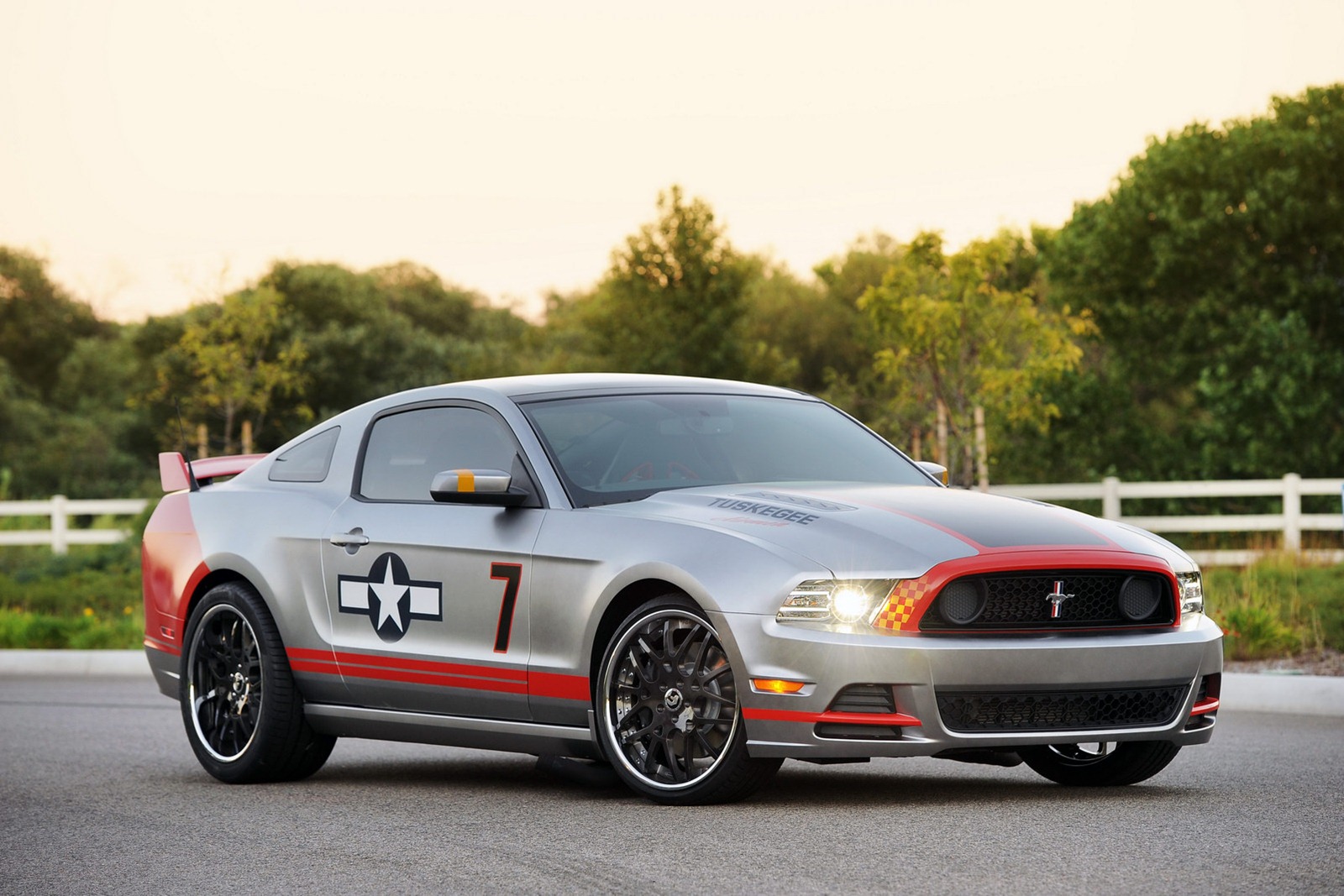 Ford Mustang GT Red Tails edition