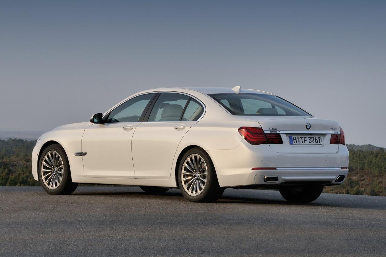 2013 BMW 760Li V-12 25 Years Edition