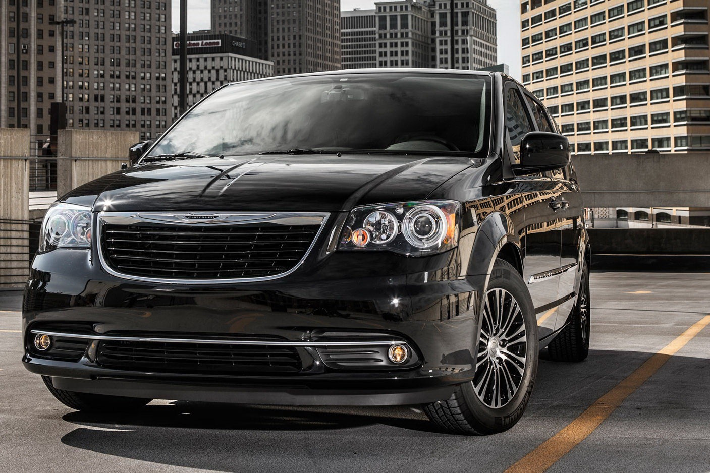 2013 Chrysler Town and Country S Edition