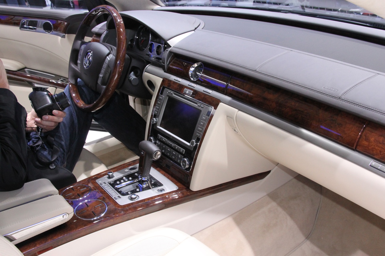 2011 Volkswagen Phaeton