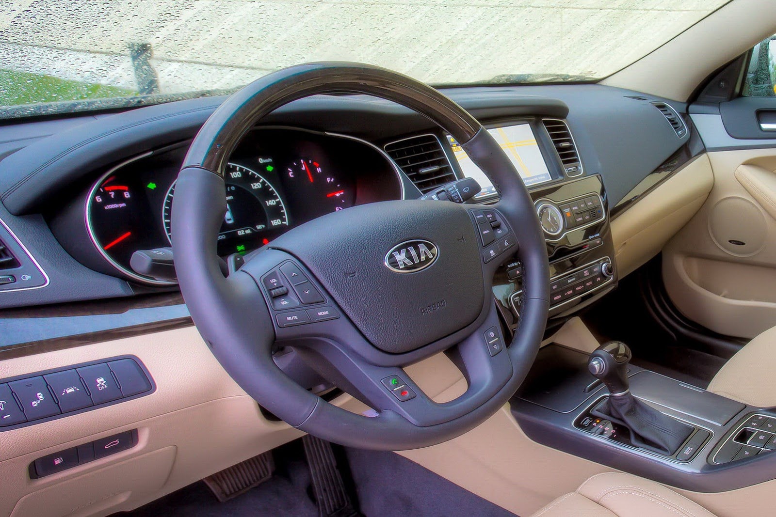 2014 Kia Cadenza