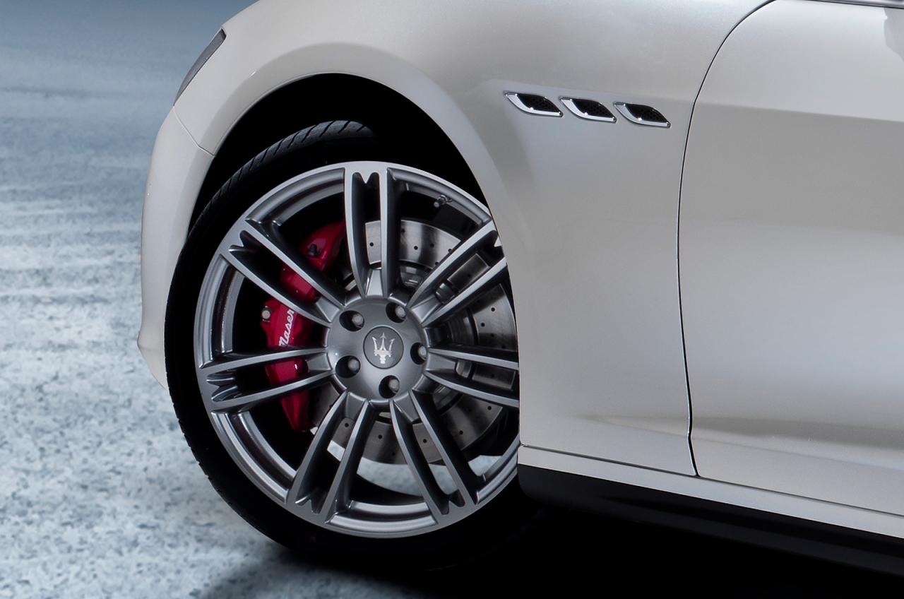 2014 Maserati Ghibli