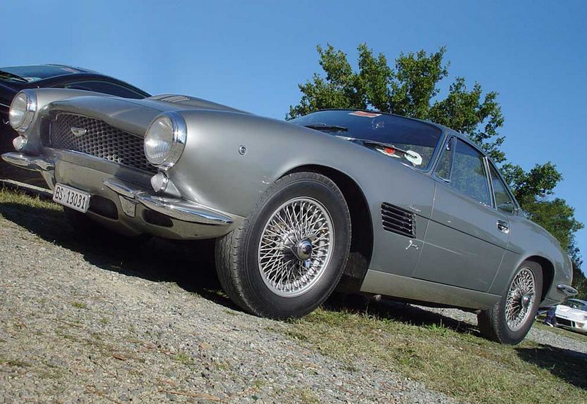 Aston Martin DB4 by Bertone