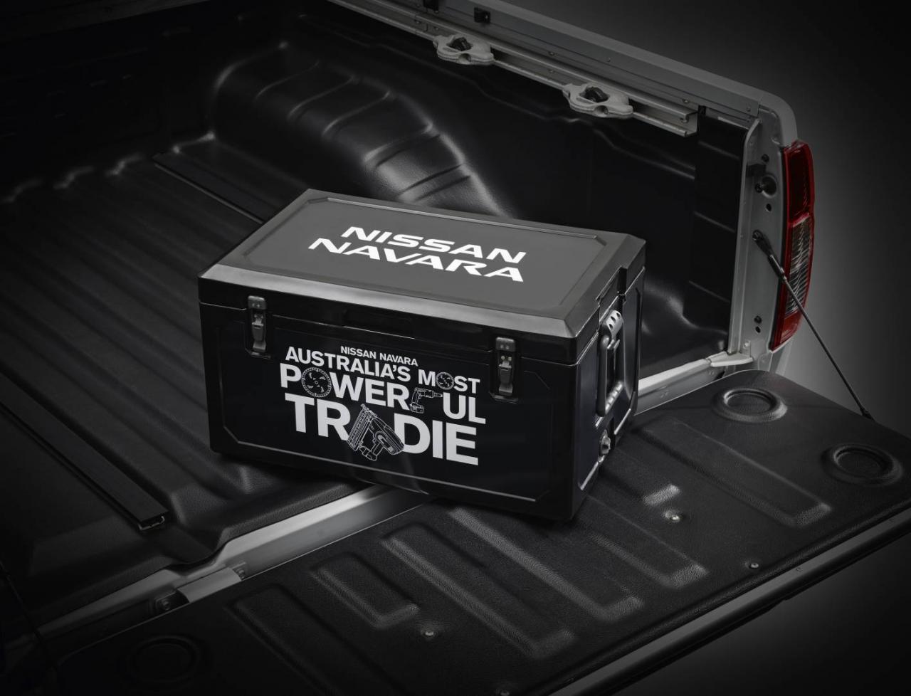 Nissan Navara ST-X Blackline Edition