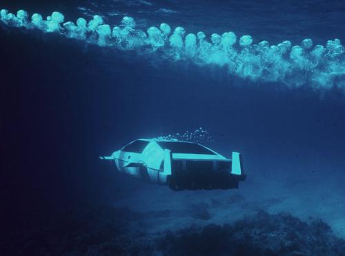 James Bond Lotus Esprit