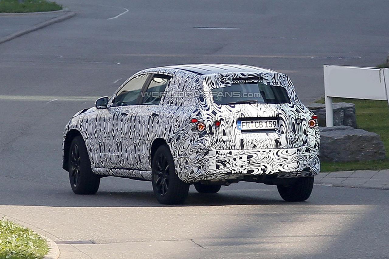 2015 Mercedes GLK spy