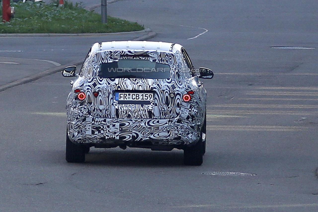 2015 Mercedes GLK spy