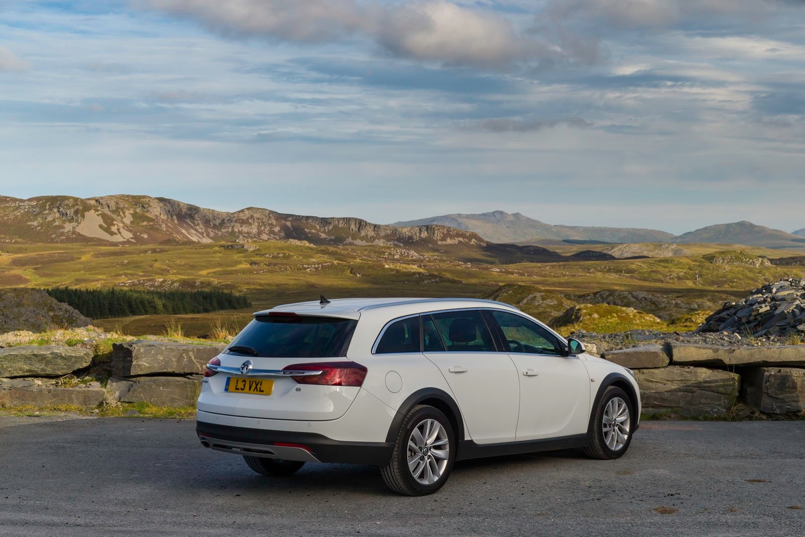 Vauxhall Insignia Country Tourer