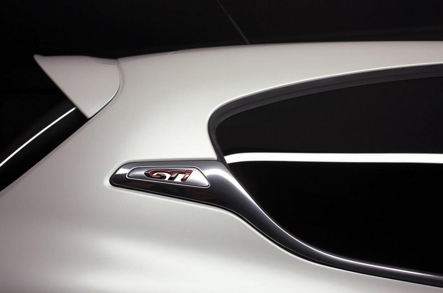 2013 Peugeot 208 GTI