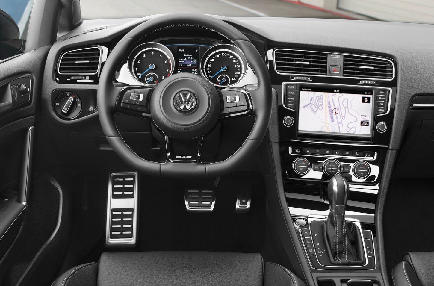 2014 Volkswagen Golf R