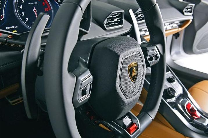 Lamborghini Huracan
