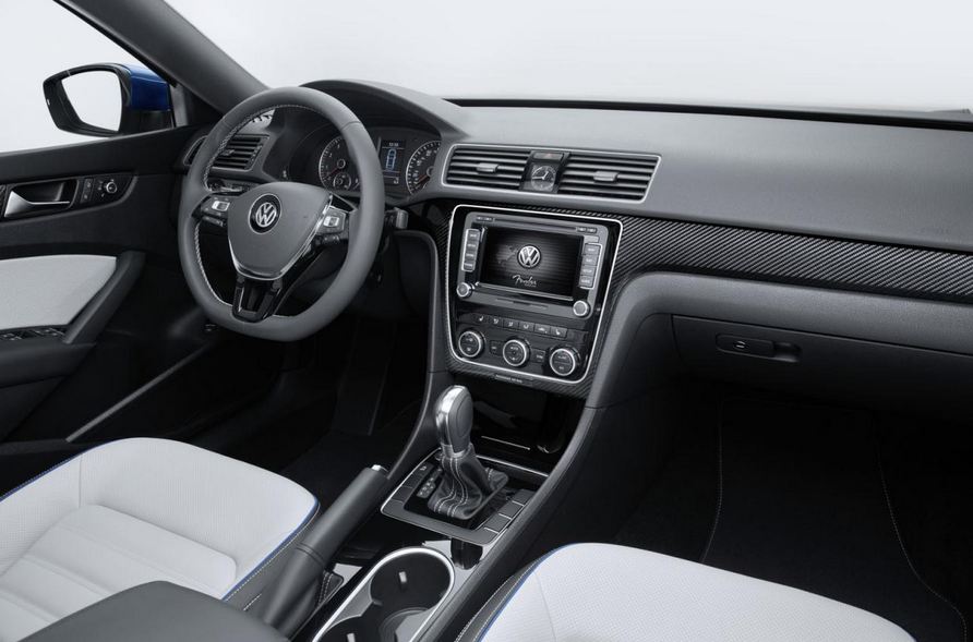 Volkswagen Passat BlueMotion concept