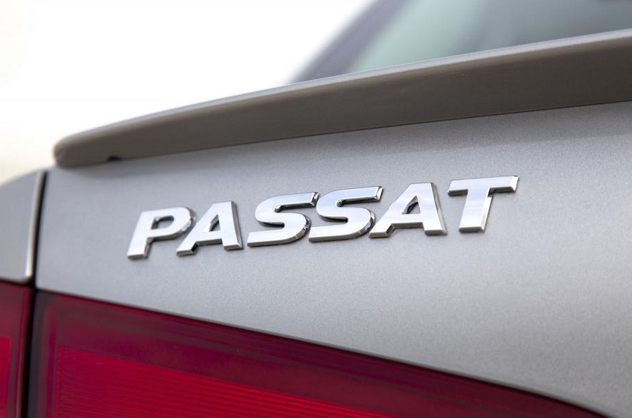 2014 Volkswagen Passat Sport