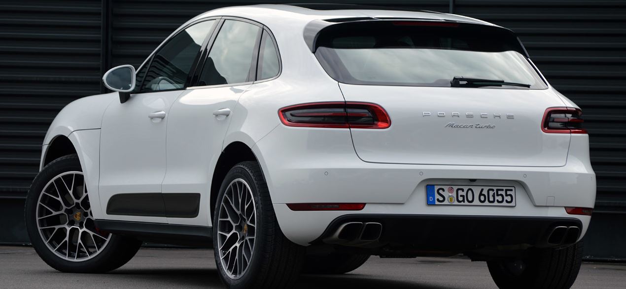 2015 Porsche Macan Turbo