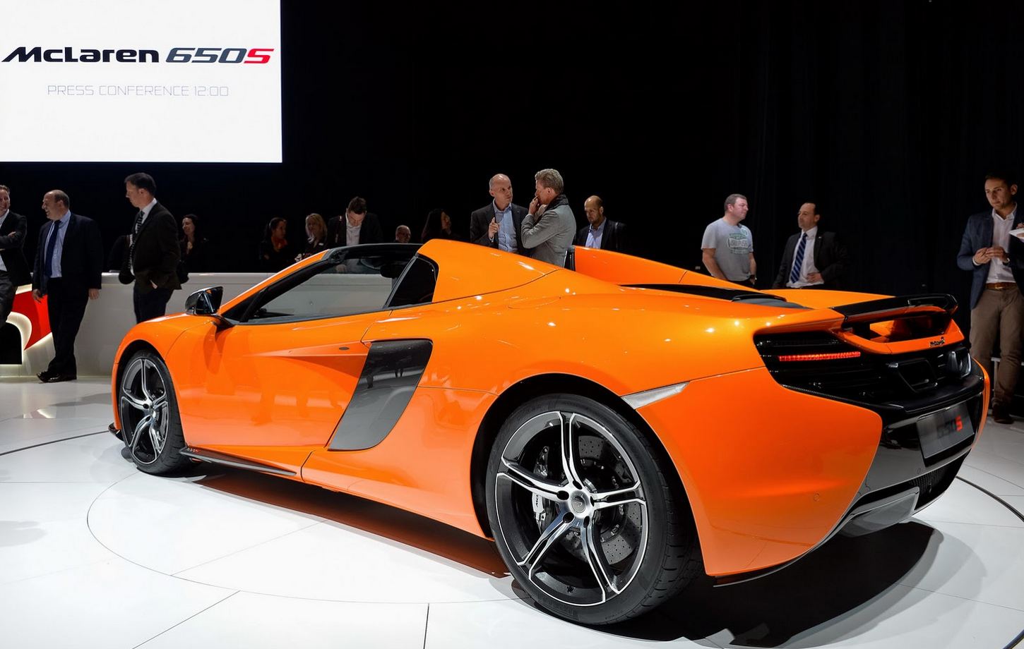 McLaren 650S
