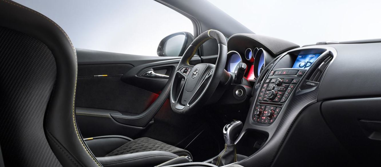 Opel Astra EXTREME