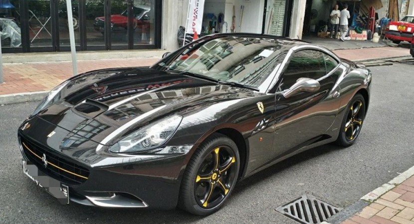 Ferrari California in Black Chrome