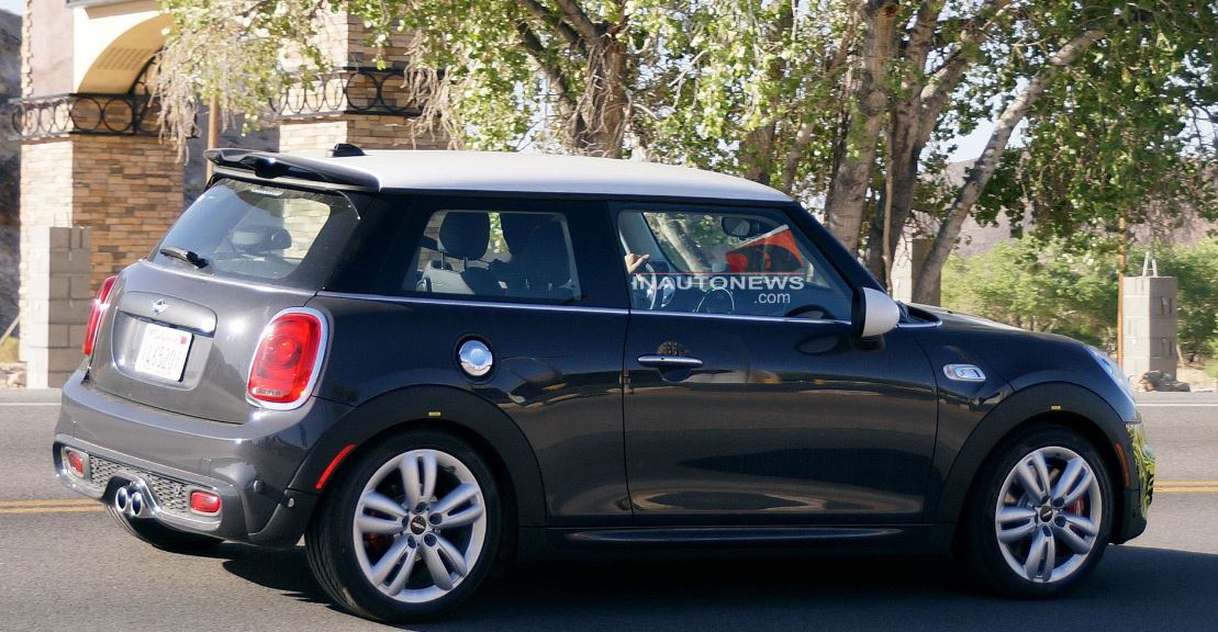 2015 MINI Cooper JCW