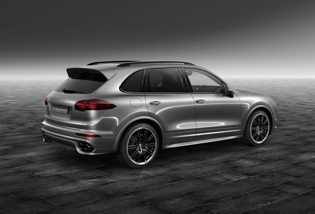 Porsche Cayenne S E-Hybrid by Porsche Exclusive