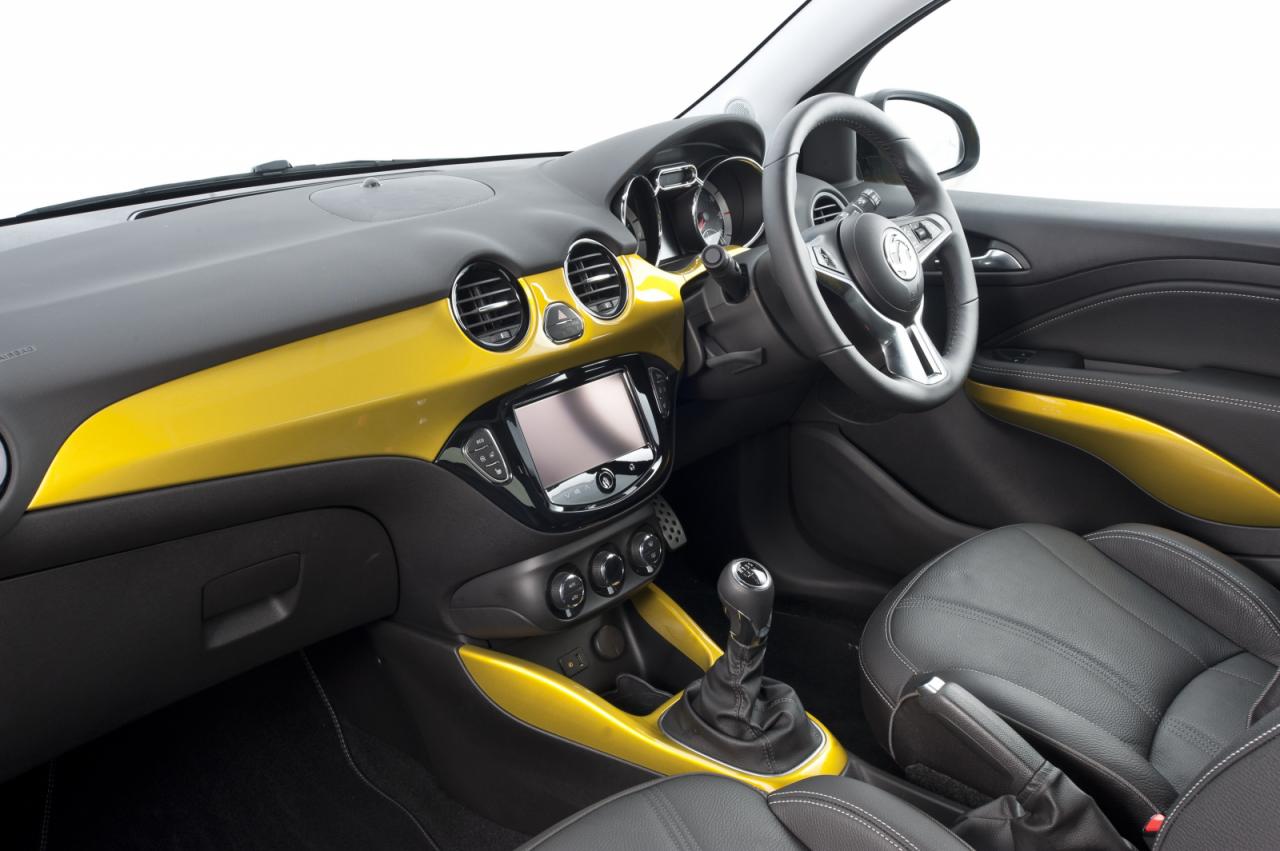 Vauxhall ADAM ROCKS