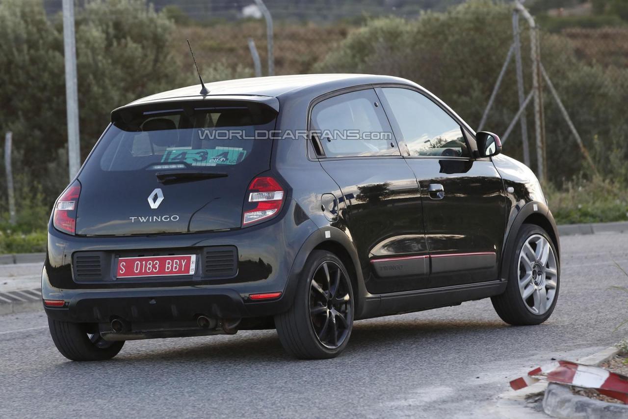 Renault Twingo GT spied