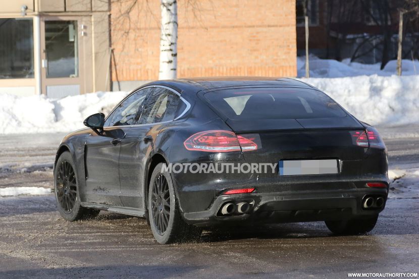 2017 Porsche Panamera Spy Shot