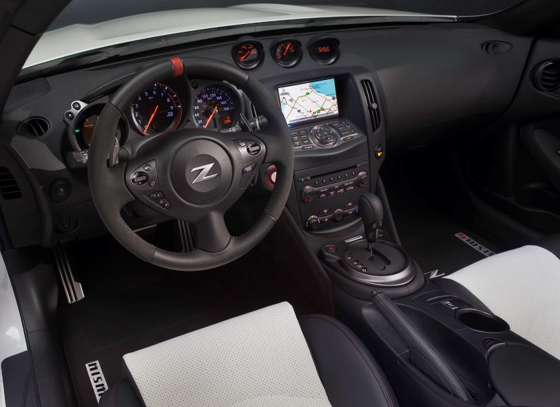 Nissan 370Z NISMO Roadster Concept