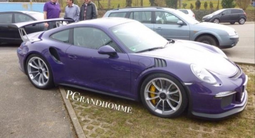 Porsche 911 GT3 RS Violet