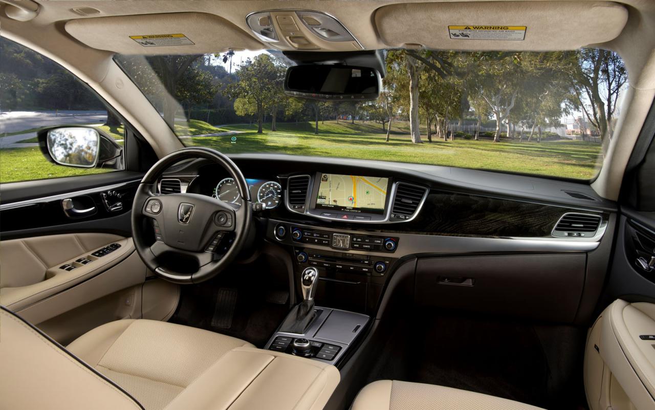 2016 Hyundai Equus