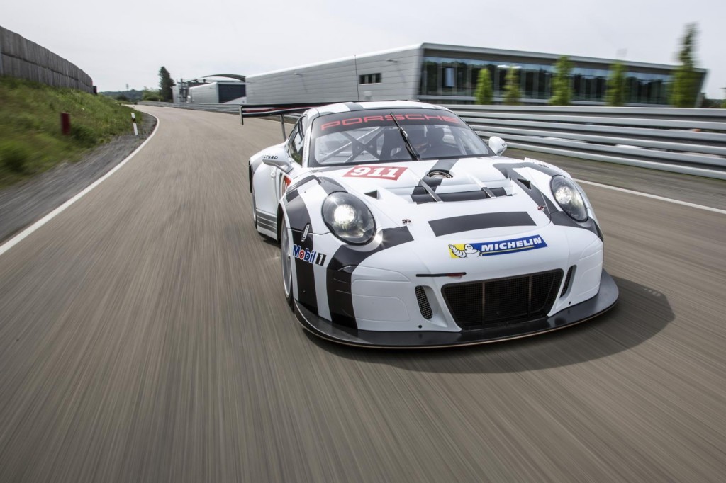 Porsche 911 GT3 R Racing Car