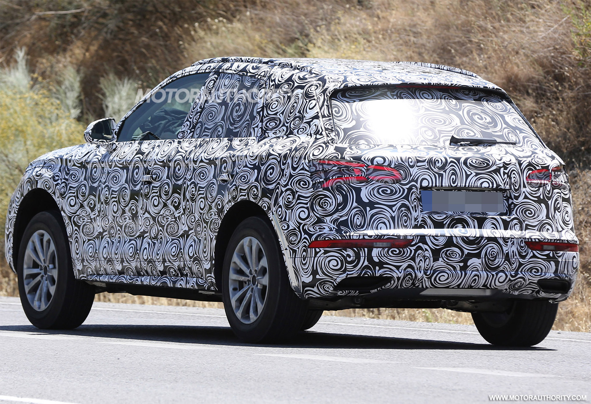 2018 Audi Q5 Spy Shot 2018 Audi Q5 Spy Shot
