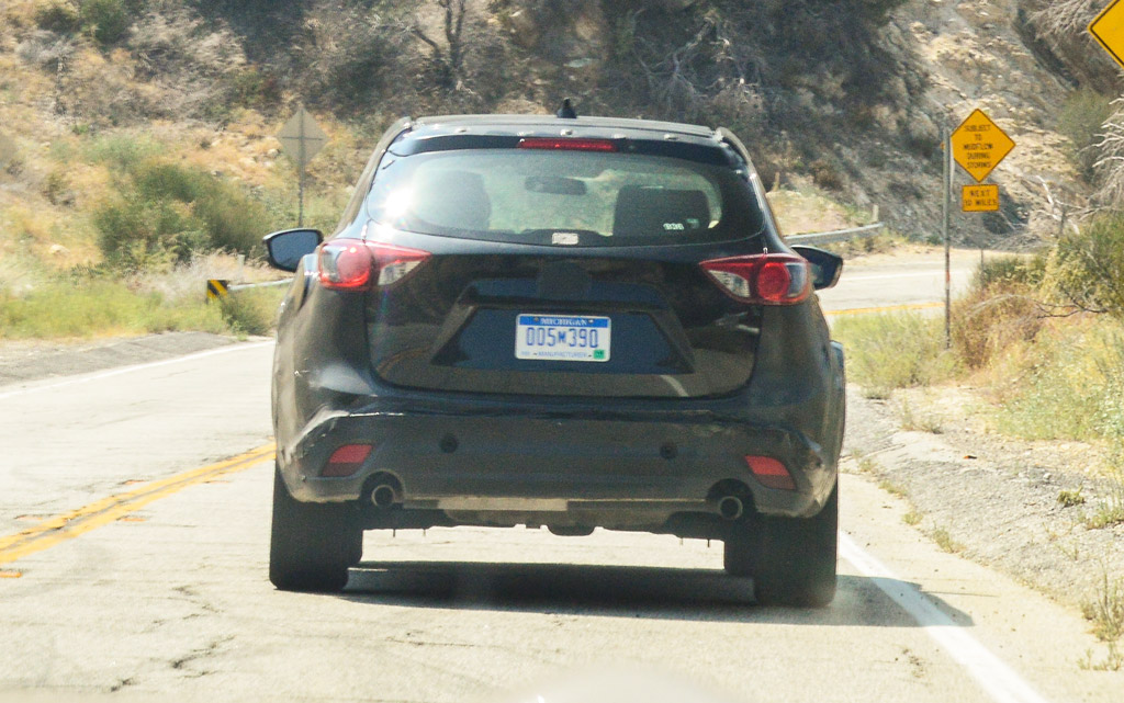 2016 Mazda CX-9 Spy Shot