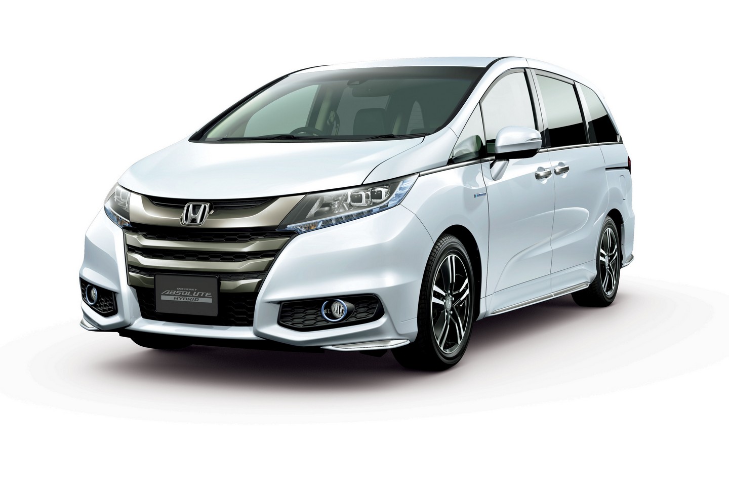 Китайский гибрид цена. Минивэн Honda Odyssey 2021. Honda Odyssey 2018 Hybrid. Хонда Одиссей 2019. Хонда Одиссей 2018 гибрид.