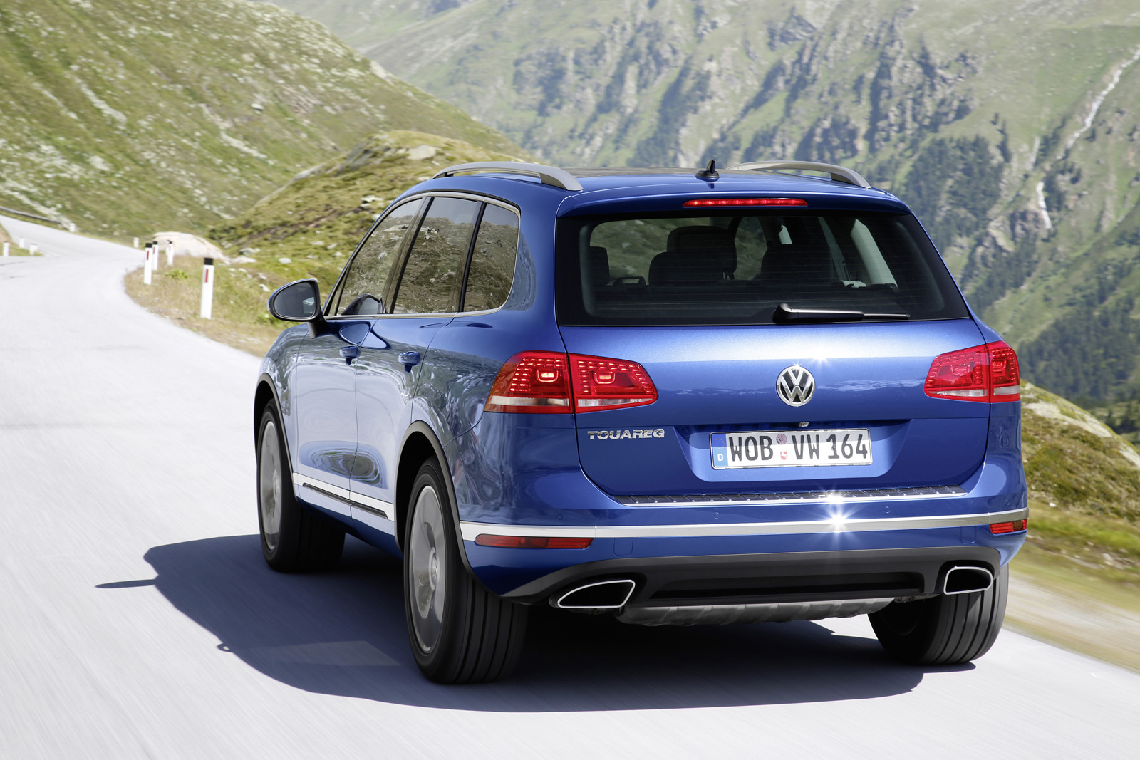 Volkswagen Recalls About 60.000 Touareg Diesel Models