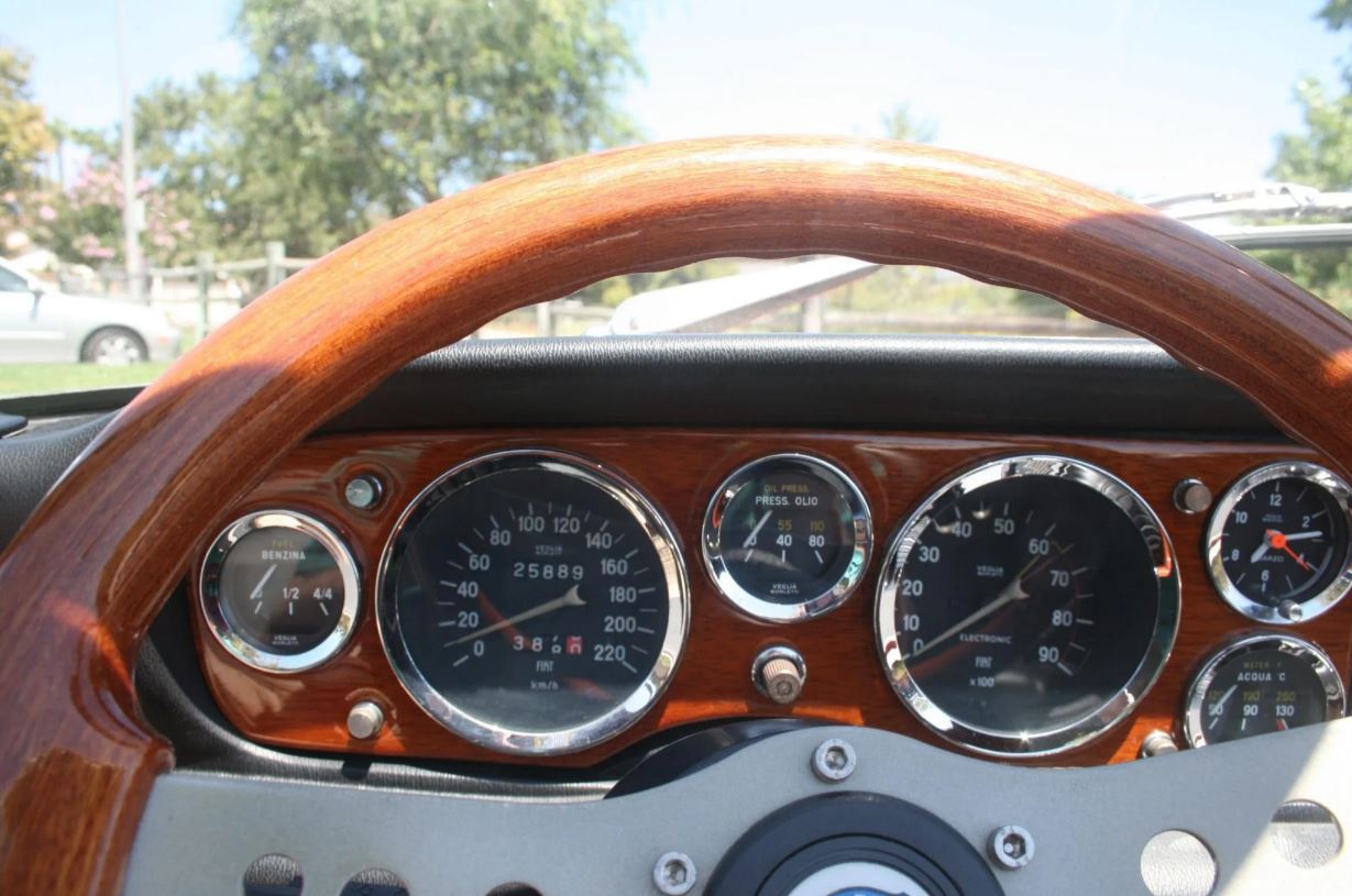 1979 82 Fiat 124 Spider Dashboard