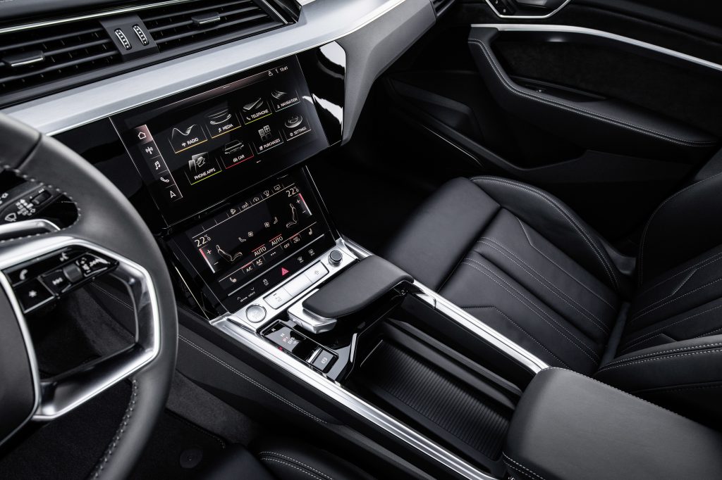 Audi e Tron Interior 7