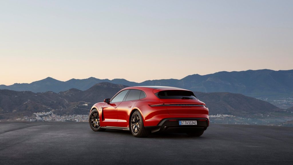 Porsche Taycan GTS Sport Turismo Red Version