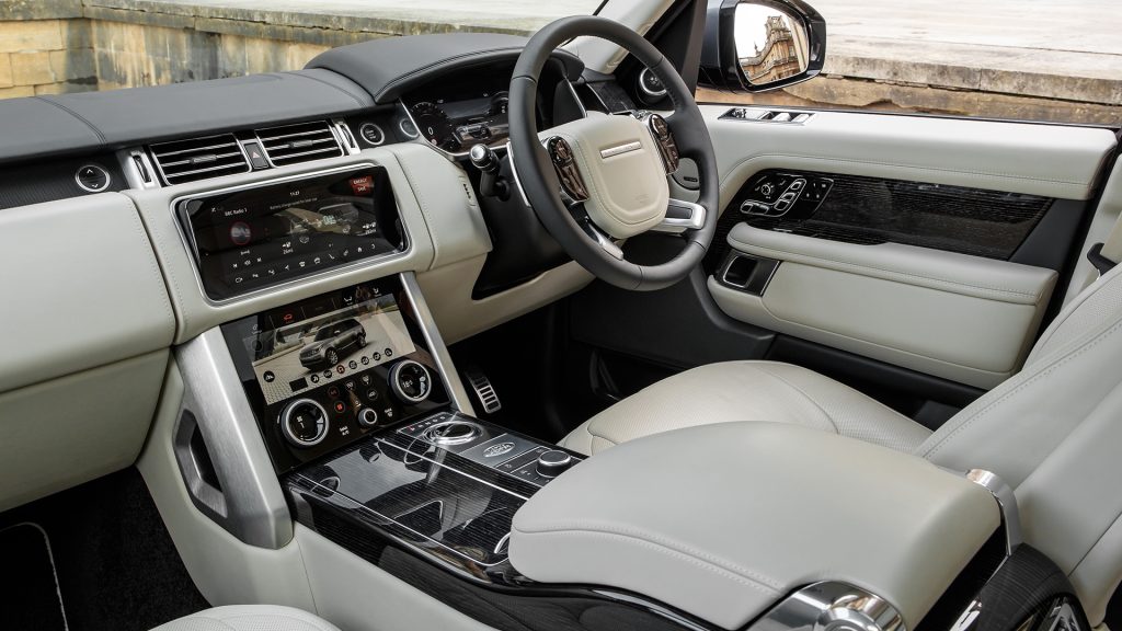 Range Rover Sport P400e Interior 5