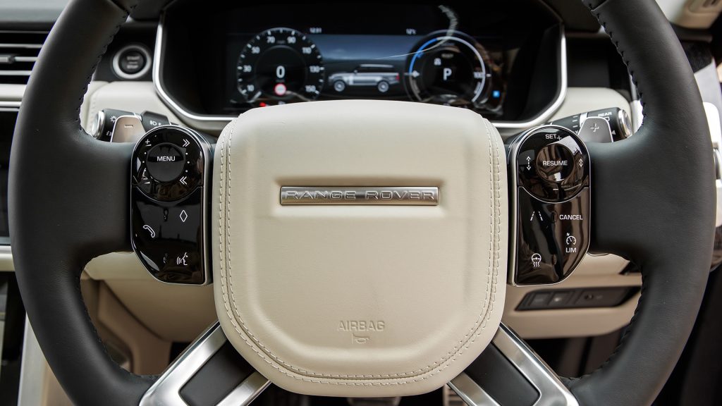 Range Rover Sport P400e Interior 6