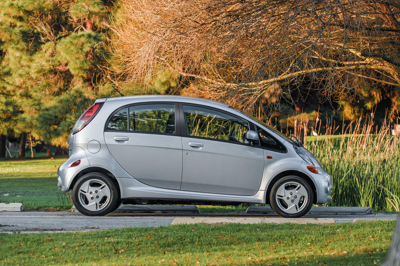 2012 Mitsubishi i MiEV Electric 20