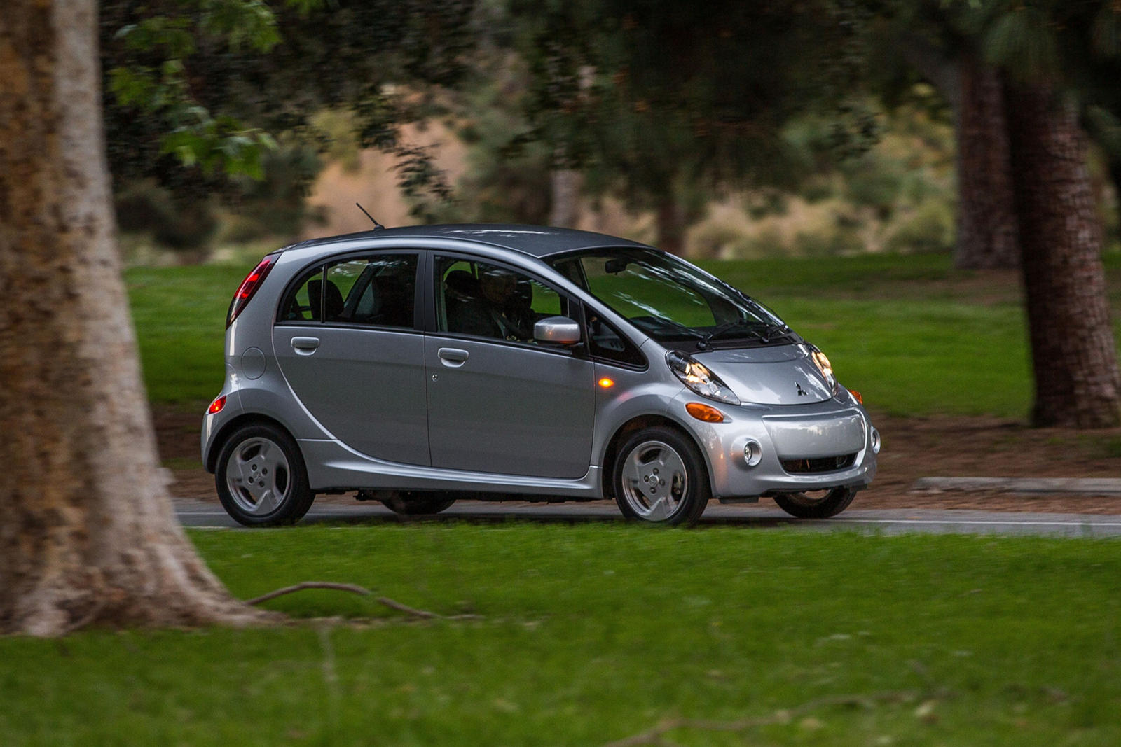 2012 Mitsubishi i MiEV Electric 21