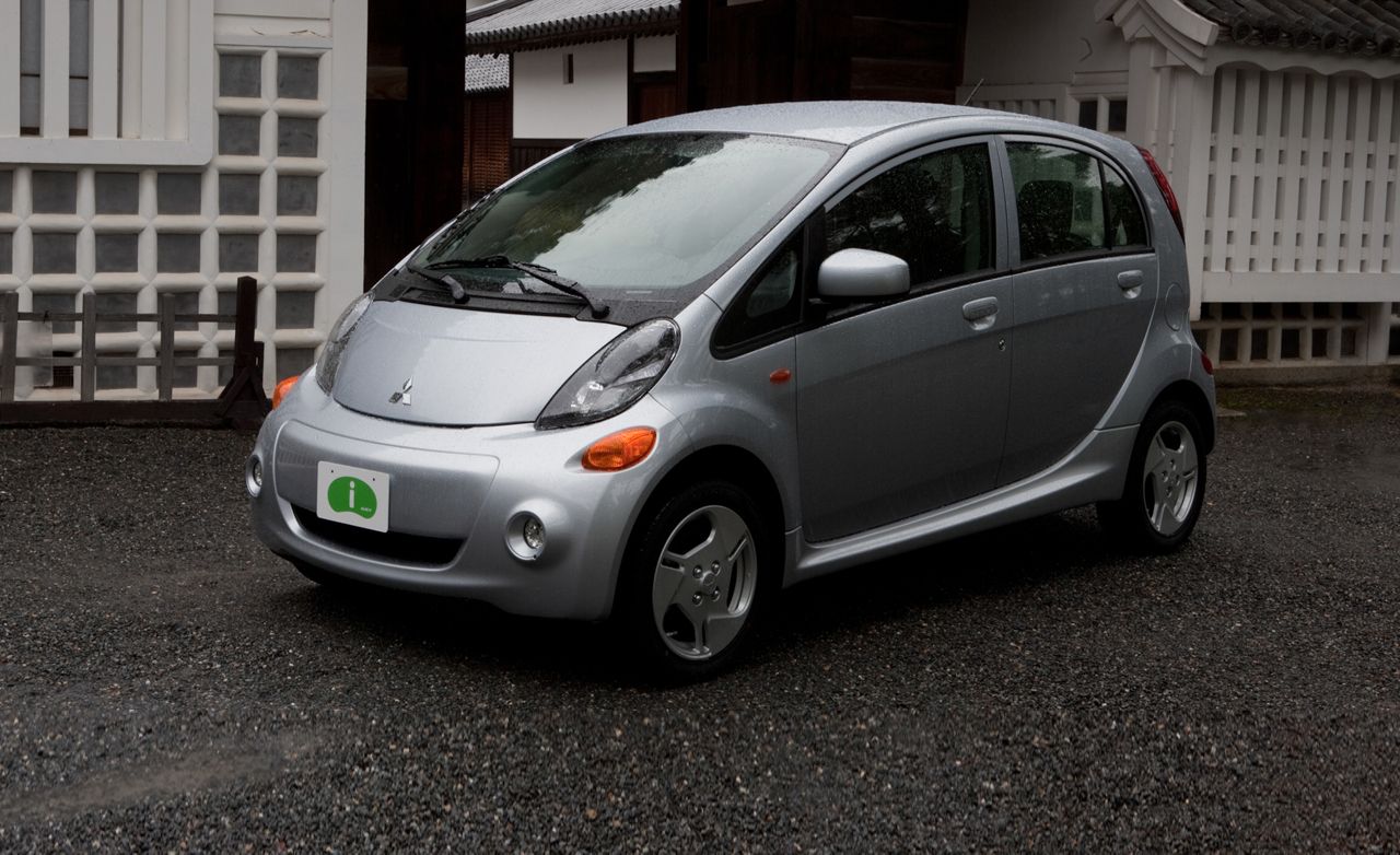2012 Mitsubishi i MiEV Electric 8