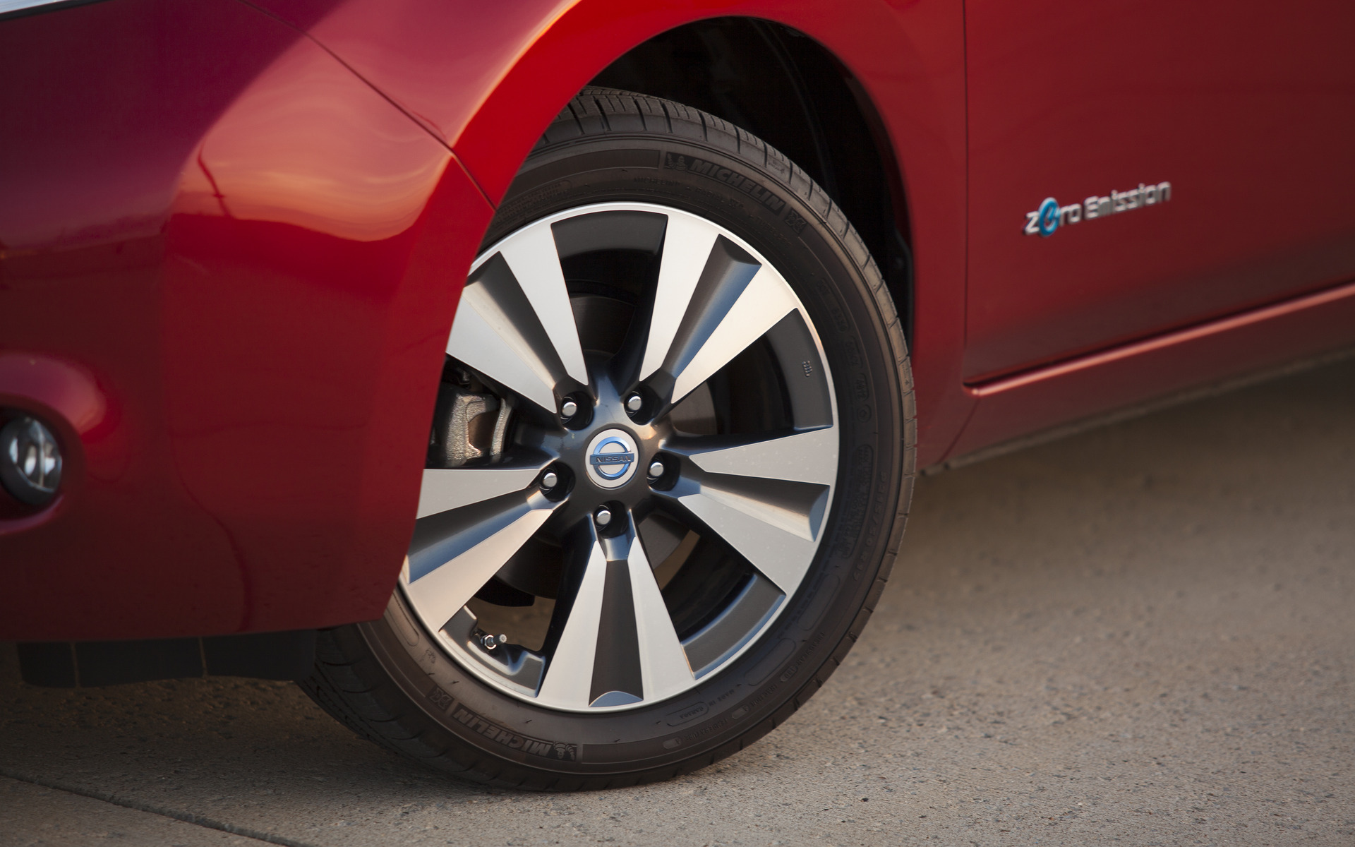 2015 Nissan Leaf 54