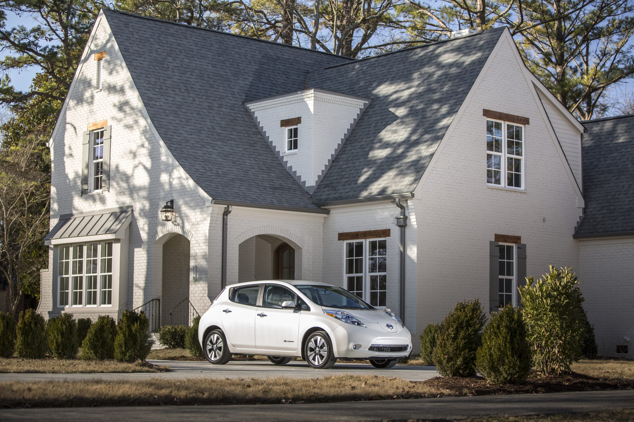 2015 Nissan Leaf Electric Car 4
