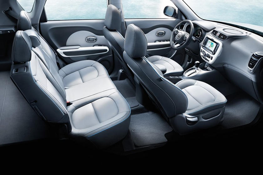 2016 Kia Soul EV Electric Interior 6