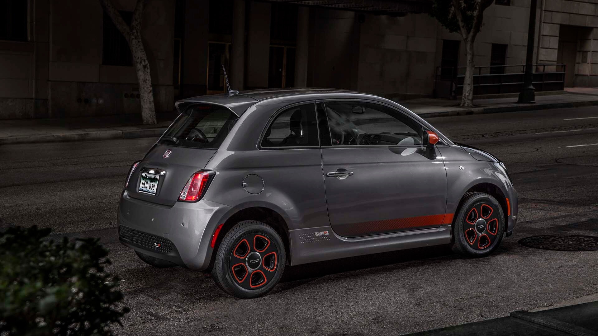 2017 Fiat 500e Electric 2