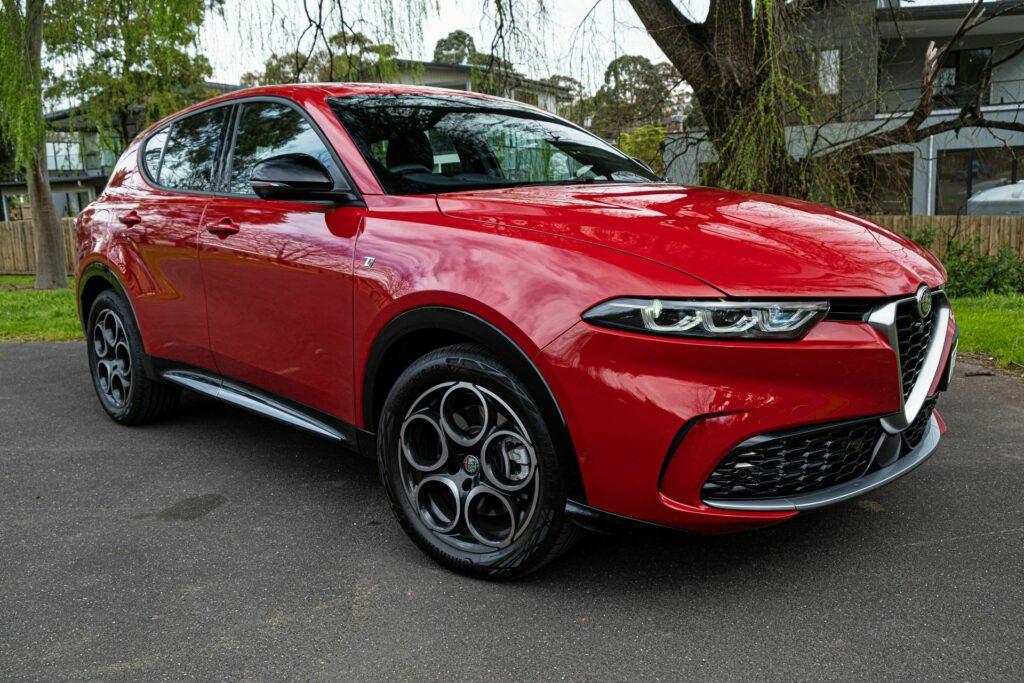 2023 Alfa Romeo Tonale Hybrid Ti 22
